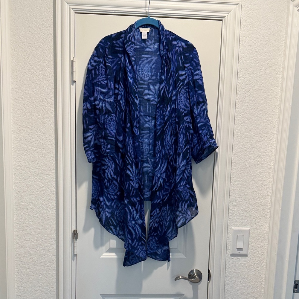 Beautiful blue lavender and purple eye cat show collar open jacket 3/4 sleeves